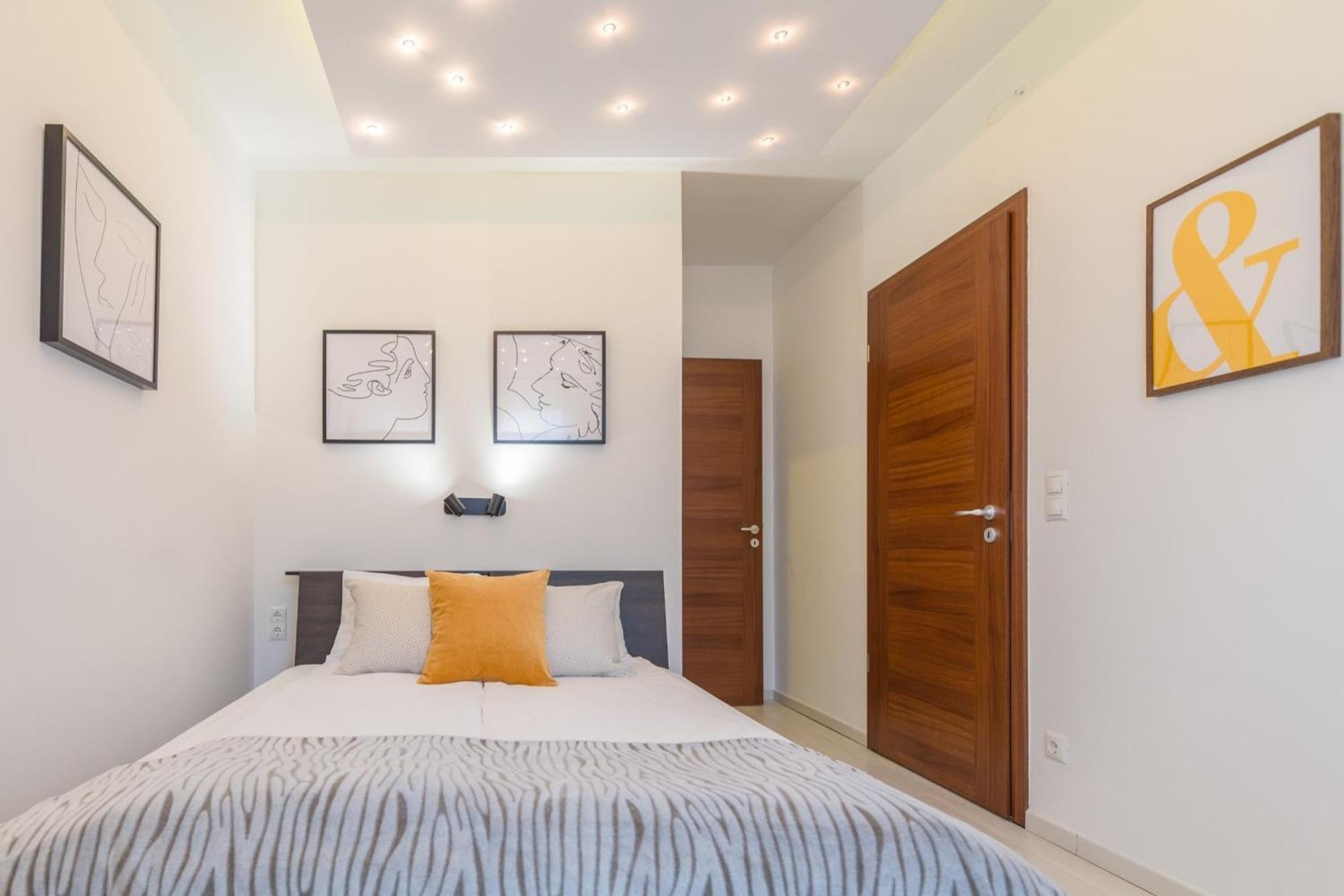 Miami Vice Apartment With Balcony بودابست المظهر الخارجي الصورة